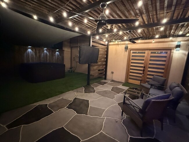 Building Photo - 5912 Harvest Hill Rd