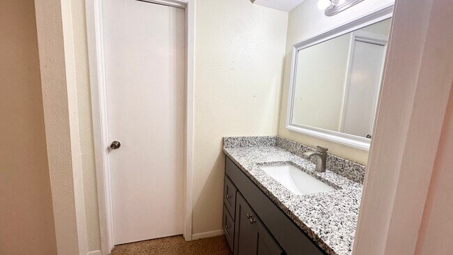 Building Photo - 4205 Benard Ct