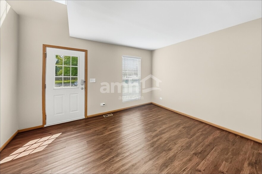 Building Photo - 3107 Arborsedge Dr