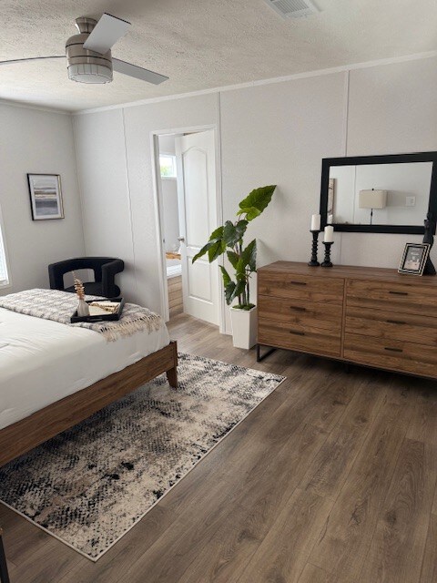 Building Photo - 15945 S Flores Rd