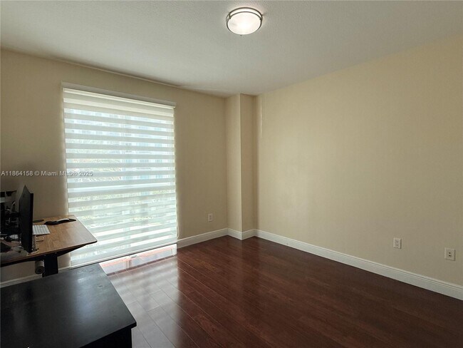 Building Photo - 7275 SW 90th Way