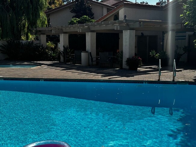 Building Photo - Remodeled Home in Irvine, Includes Attached 2 Car Garage