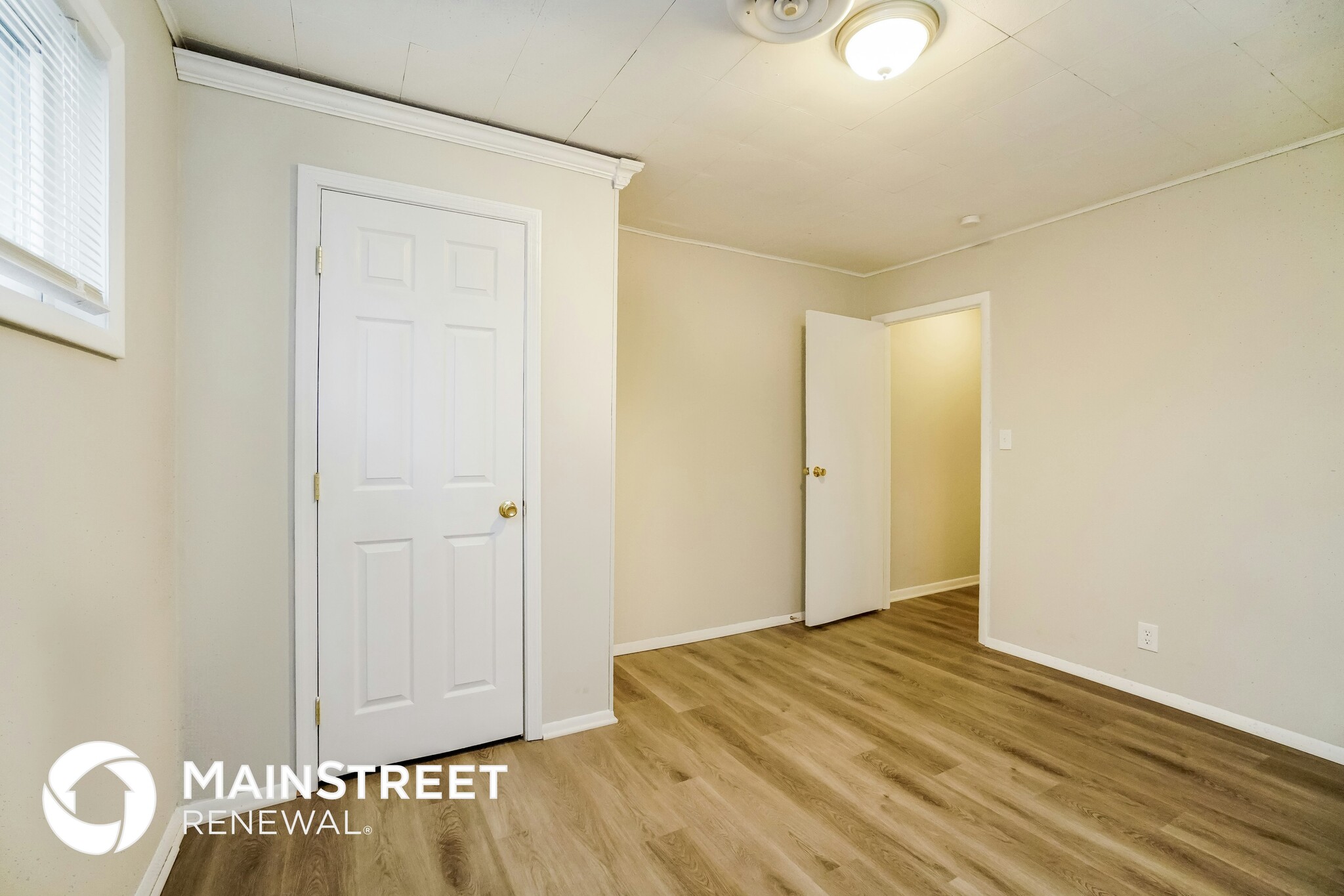 Building Photo - 7412 Roshon Ave