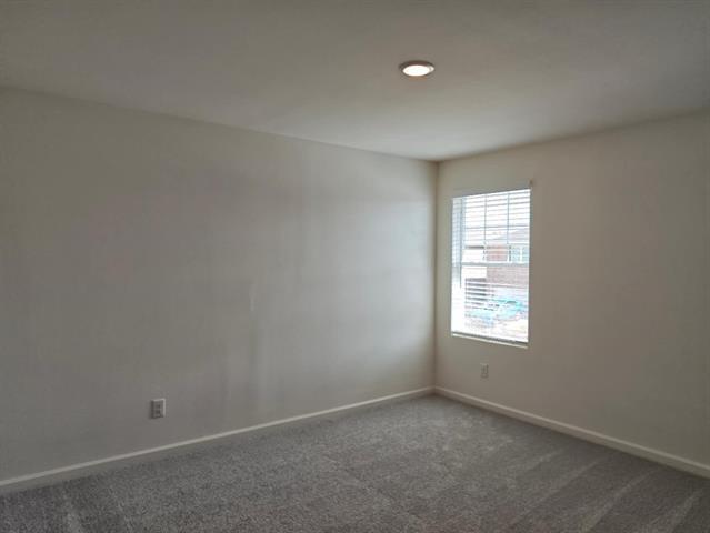 Building Photo - 2308 States St