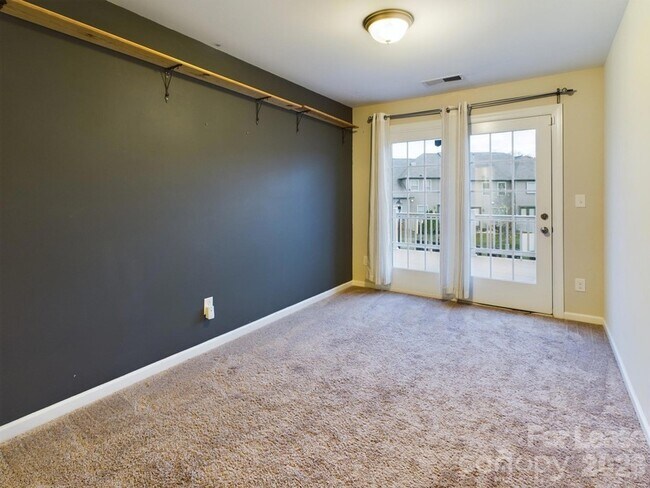 Building Photo - 6624 Berewick Commons Pkwy