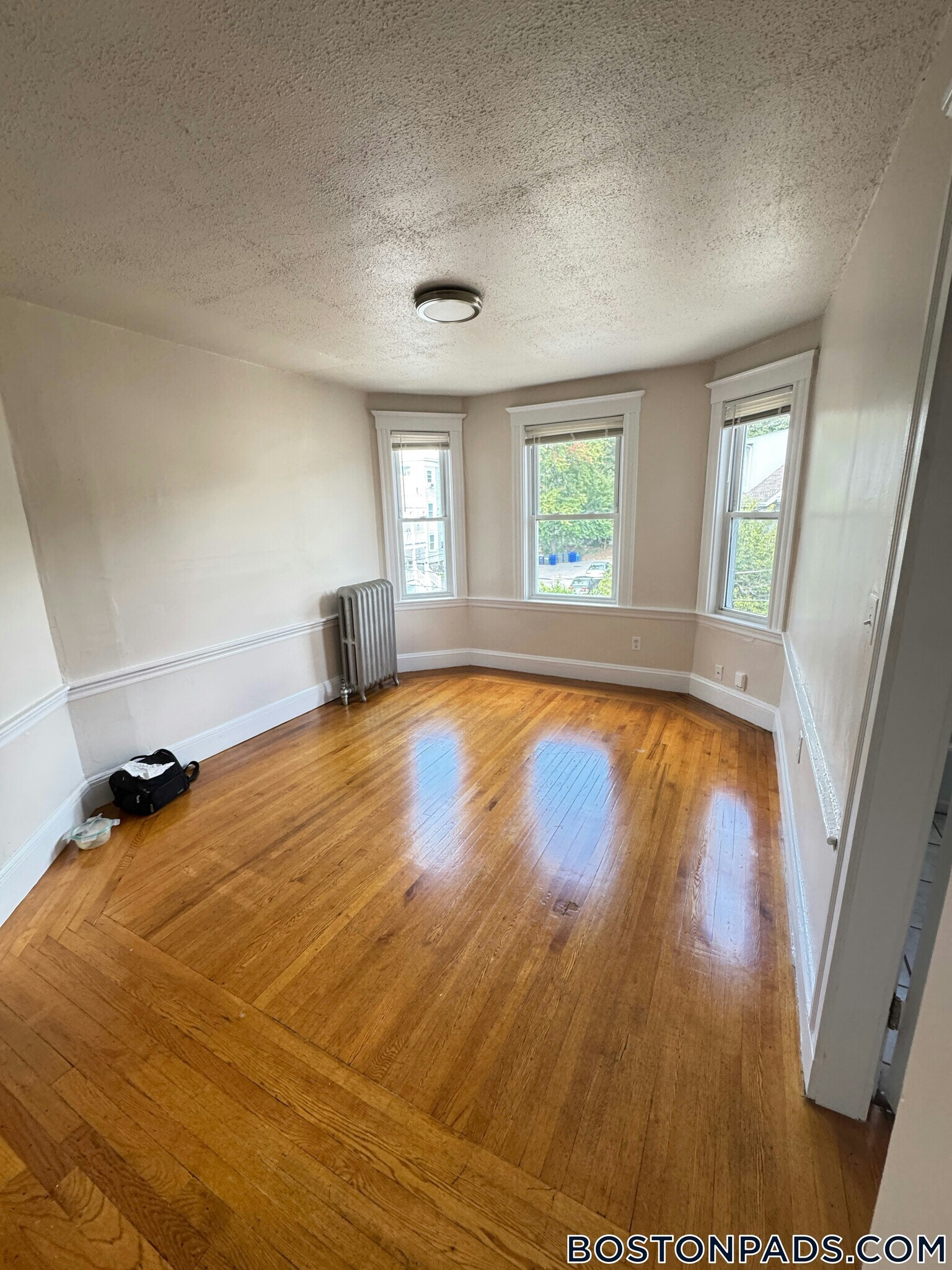 Building Photo - 41 Atkins St