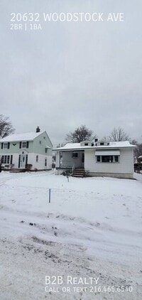 Building Photo - 20632 Woodstock Ave