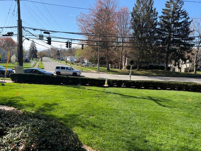 Building Photo - 1060 New Haven Ave