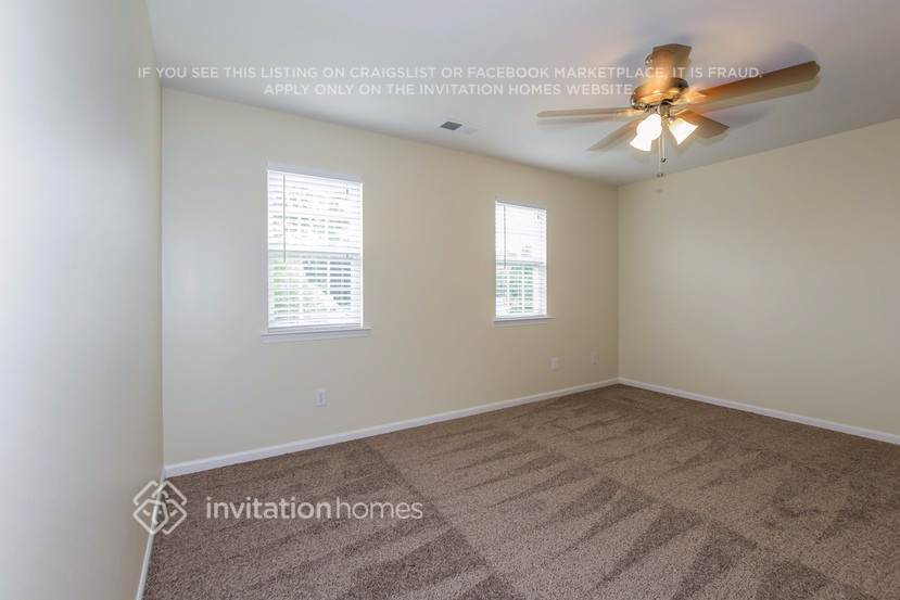 Building Photo - 163 Ashmont Dr