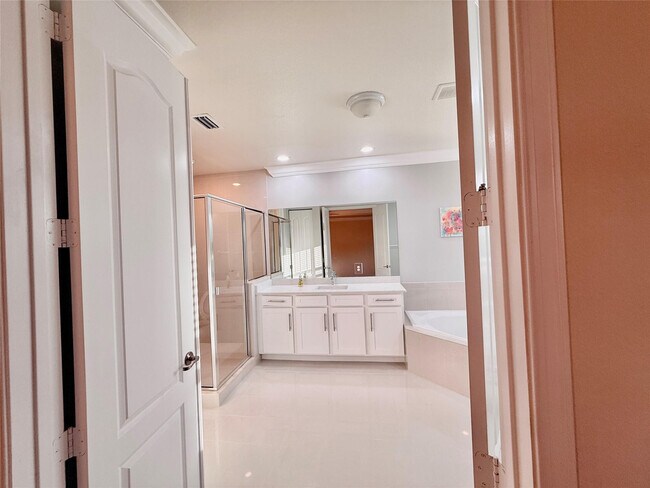 Building Photo - 7805 Patriot St