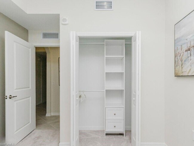 Building Photo - 5583 Double Eagle Cir