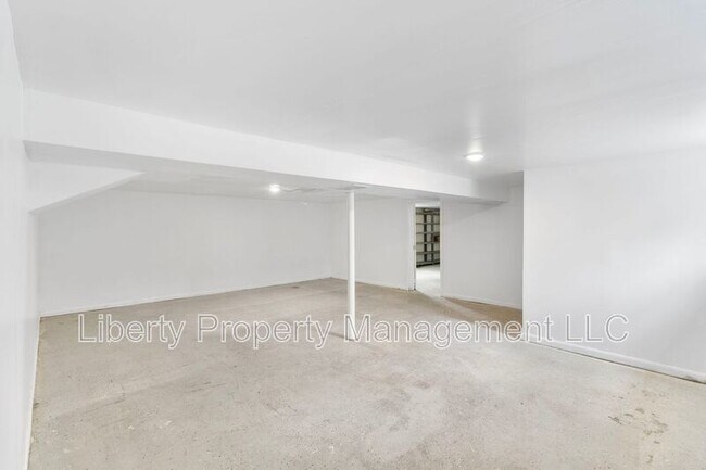 Building Photo - 6318 Denver Dr