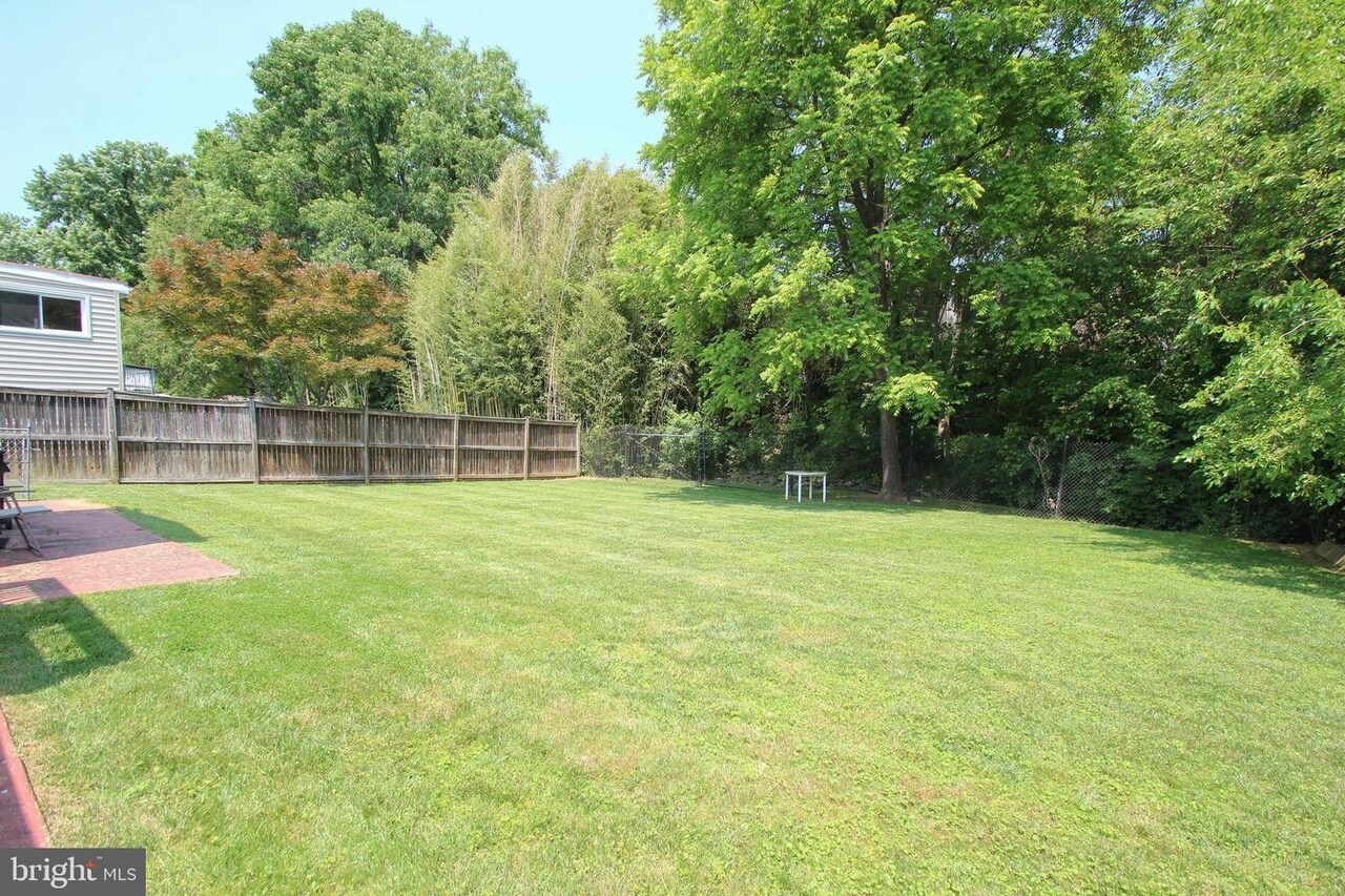 Building Photo - 1721 Olney Rd