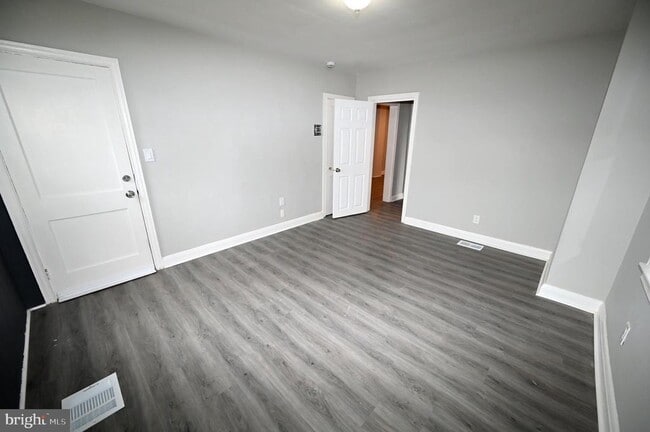 Building Photo - 2952 Sollers Point Rd