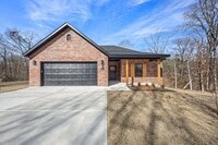 Building Photo - 1 Whitmore Ln
