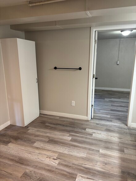 Building Photo - 3608 Orchard Ave
