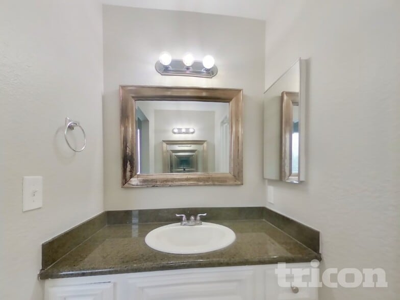 Building Photo - 5348 Catanzaro Way