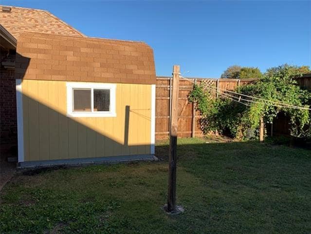 Building Photo - 619 Sunningdale