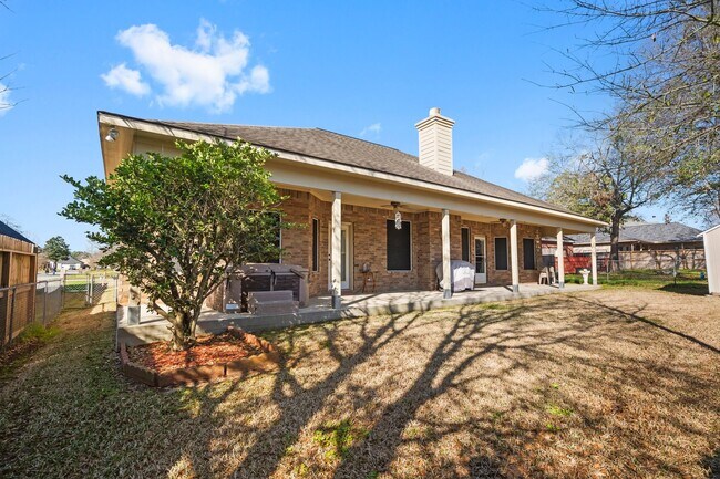 Building Photo - 9292 Deepwater Dr