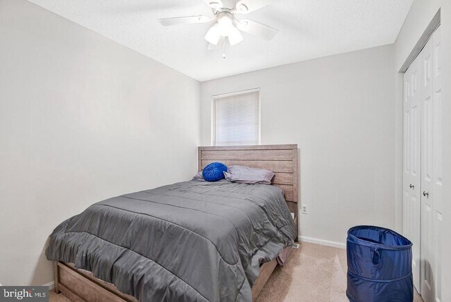 Building Photo - 4037 Broadbill Cir