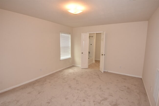 Building Photo - 1035 Junction Ct