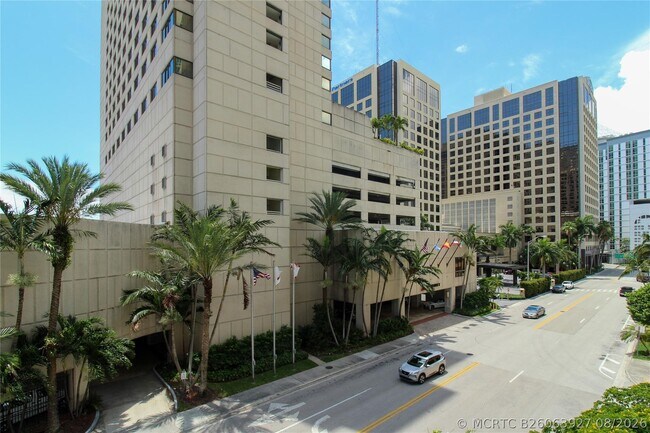 Building Photo - 9055 SW 73rd Ct