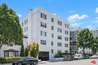 Building Photo - 9950 Durant Dr