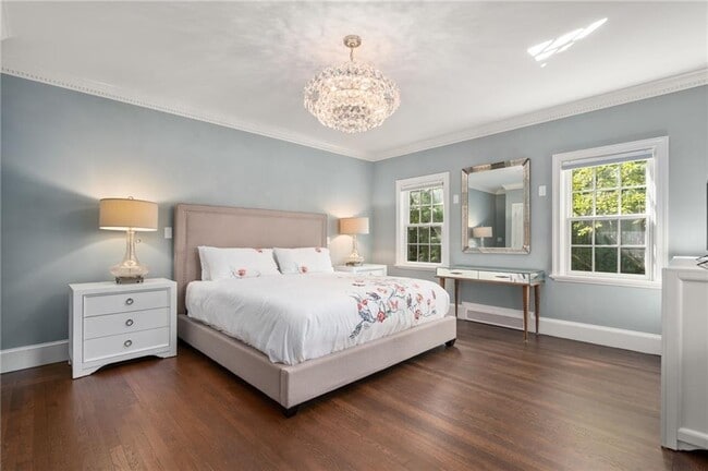 Building Photo - 530 Blackstone Blvd