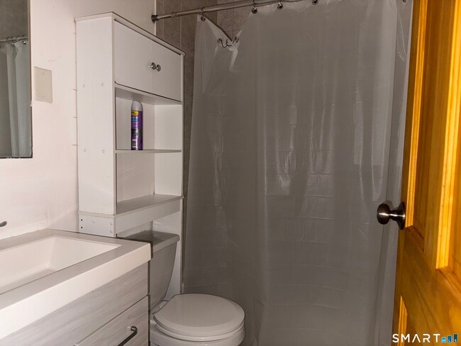 Building Photo - 250 N Bishop Ave