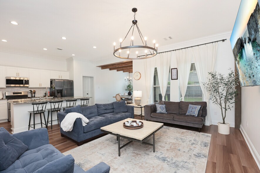 Building Photo - 2429 Bald Cypress Dr