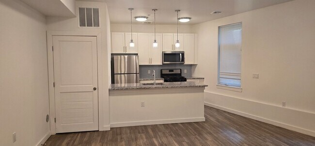 Building Photo - 61 Virginia Ave