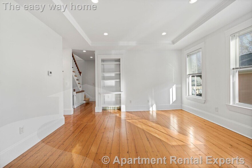 Building Photo - 30 Healey St