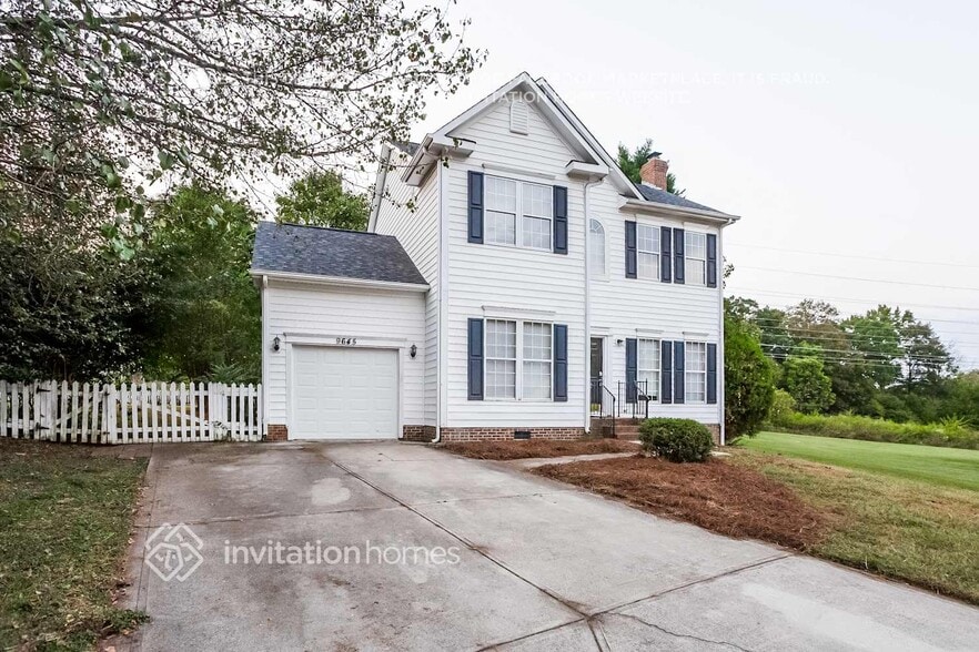 Building Photo - 9645 Melanie Thompson Dr