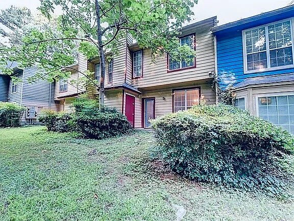 Building Photo - Room in Townhome on Mountain Springs Cir