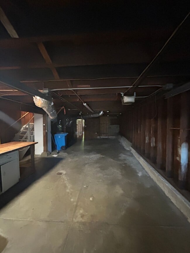 Building Photo - 1862 20th Ave