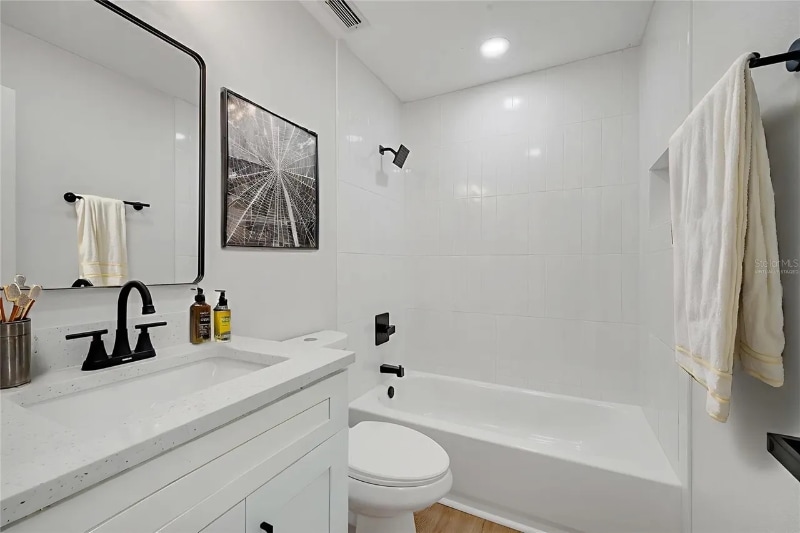 Building Photo - 3084 Anthony Ln