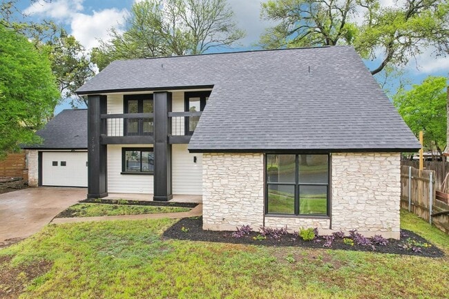 Building Photo - 2104 Malvern Hill Dr