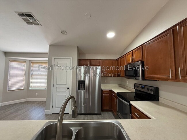 Building Photo - 3538 East Anika Drive