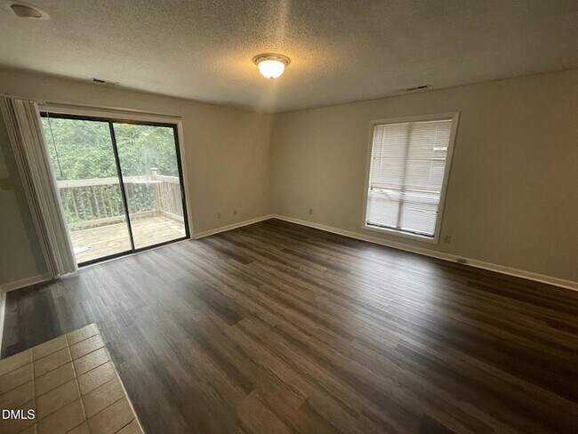 Building Photo - 5155 Windy Hill Dr
