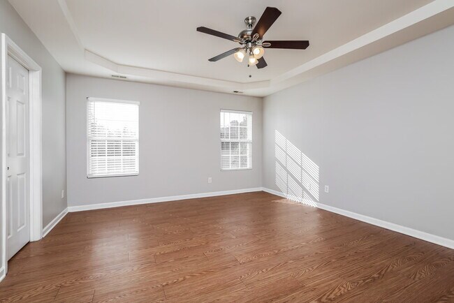 Building Photo - 5212 Chasteal Trail