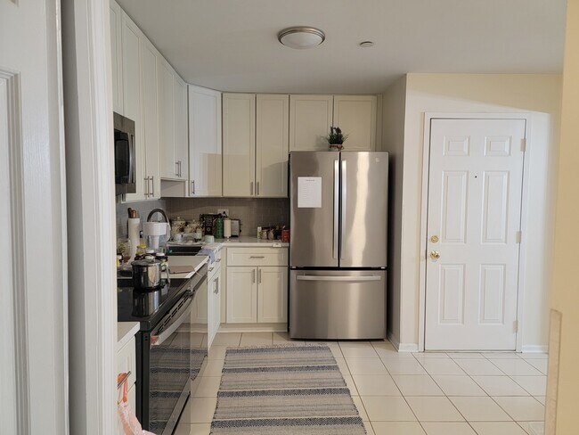 Building Photo - 2025 Ammer Ridge Ct