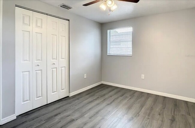 Building Photo - NEWLY RENOVATED Home For Rent in Tampa!
