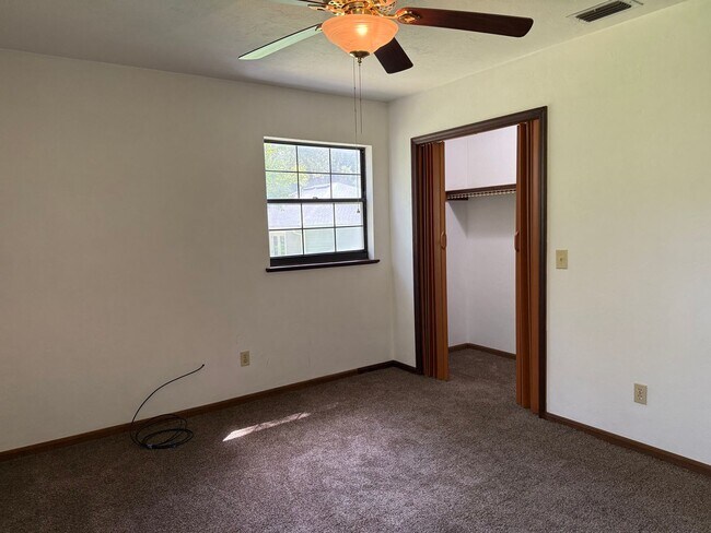 Building Photo - 16326 NW 118th Pl