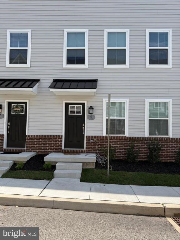 Building Photo - 9 Atkins Dr