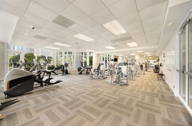 Building Photo - 801 Brickell Key Blvd