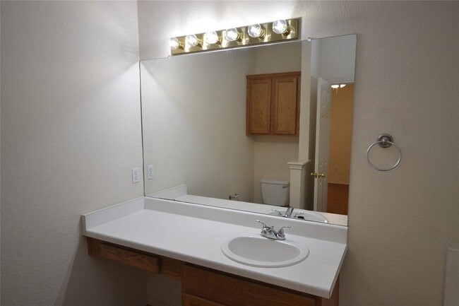 Building Photo - 3207 Picton Ct