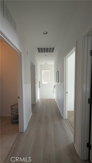Building Photo - 73 Wildvine