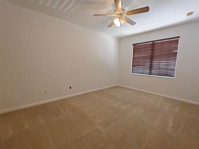 Building Photo - 9462 SW Purple Martin Way