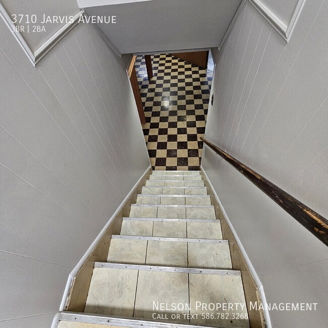 Building Photo - 3710 Jarvis Ave