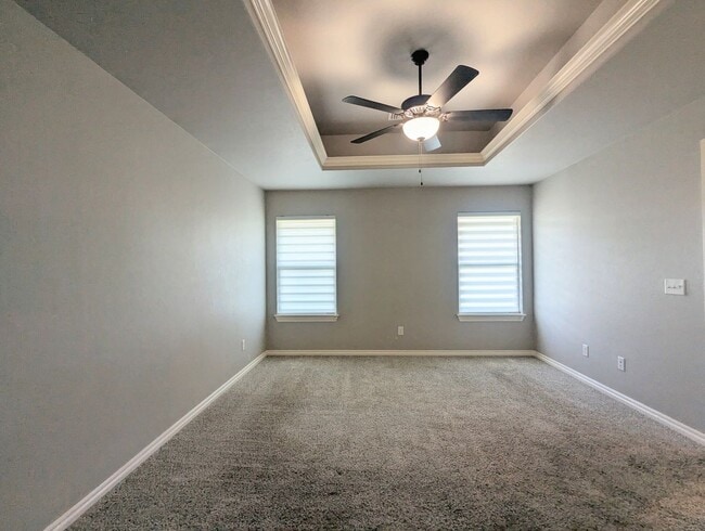 Building Photo - Beautiful Edmond Home | Gas Fireplace, Storm Shelter & Fenced Backyard!